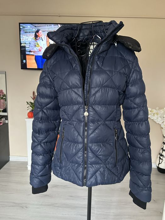 Geaca Moncler marimea M