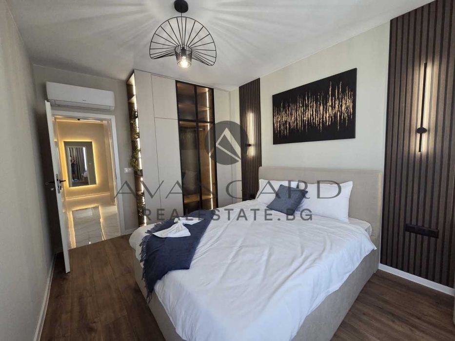 Продава се Тристаен апартамент в Пловдив, Кършияка - 97 кв.м за 2098 €/кв.м - Снимка #3