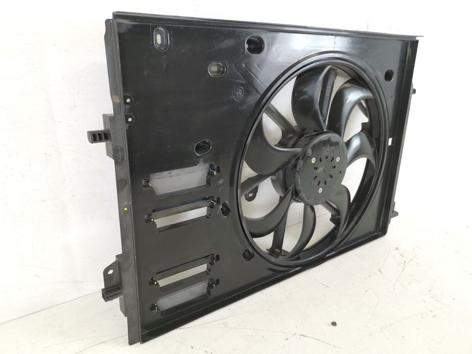 Електровентилатор Радиатор Рено Каджар / Renault Kadjar Оригинален
