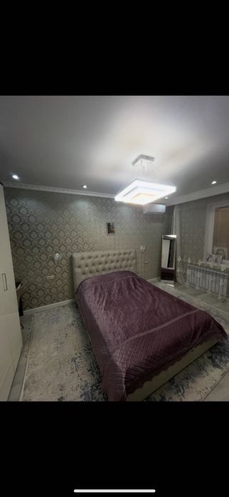 Кровать двуспальная