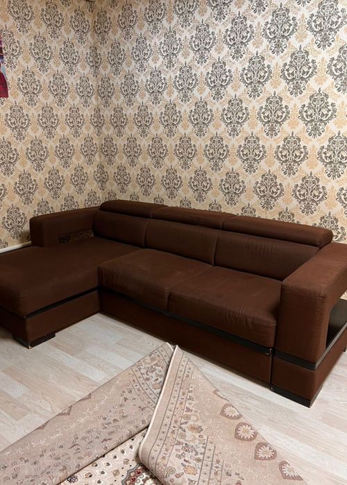 Мягкий мебель диван