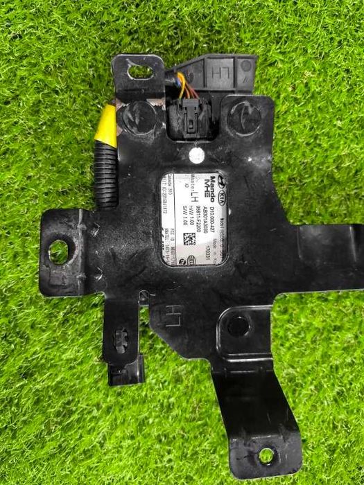 Датчик слепых зон Hyundai Elantra задн. лев. (б/у)