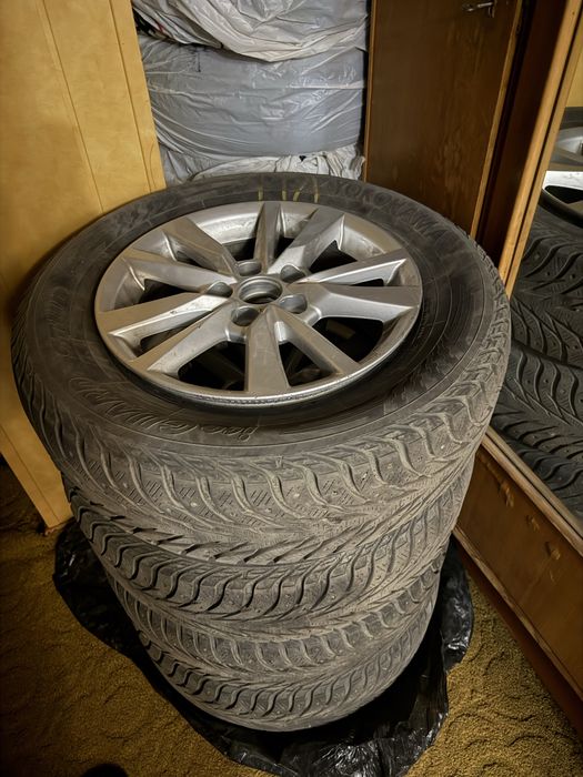 Шины YOKOHAMA 215/65/R16