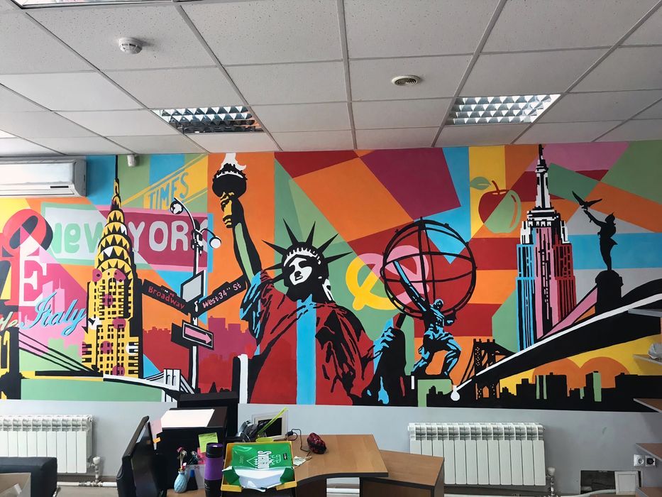 Роспись стен. Муралы. Барельеф. Граффити. Стритарт. Художник