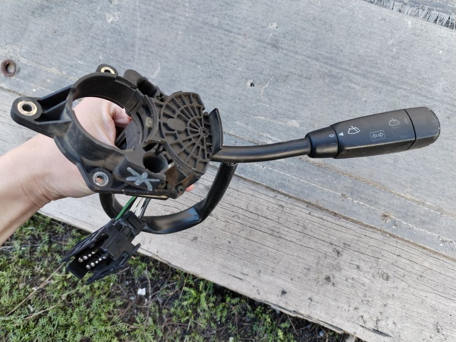 Подрулевой переключатель (Гитара)  на Мерс w2022