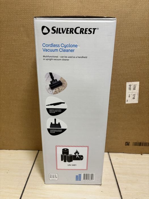 MDM vinde: Aspirator vertical SilverCrest SHAZS 16 A1.