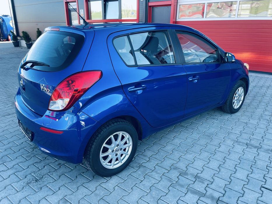 Hyundai i20. 4 pistoane 1.3 Benzina  Euro 5