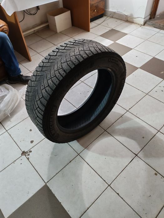 Продам шины б. У