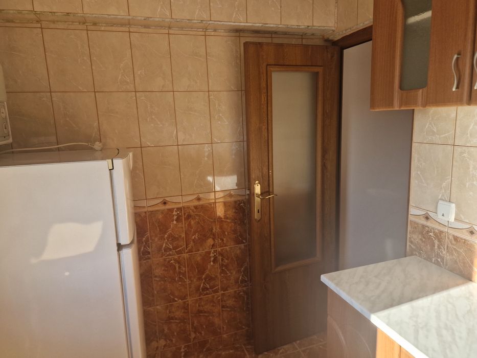 AP 1 CAM,etaj3, decomandat, la cheie, 42 mp,pod, boxa ,bloc nou