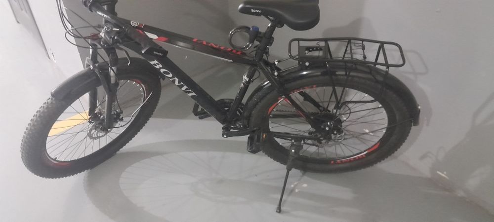 Velosiped Bonvi sotiladi srochna