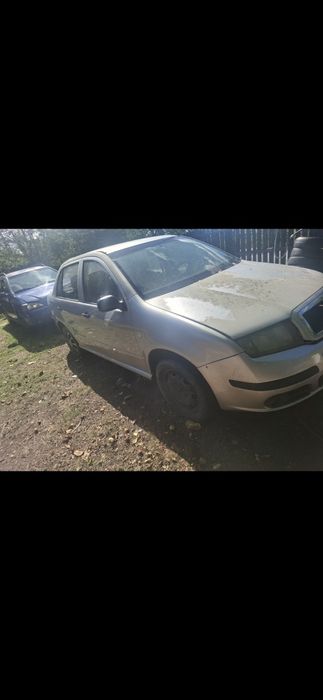 Vând skoda fabia