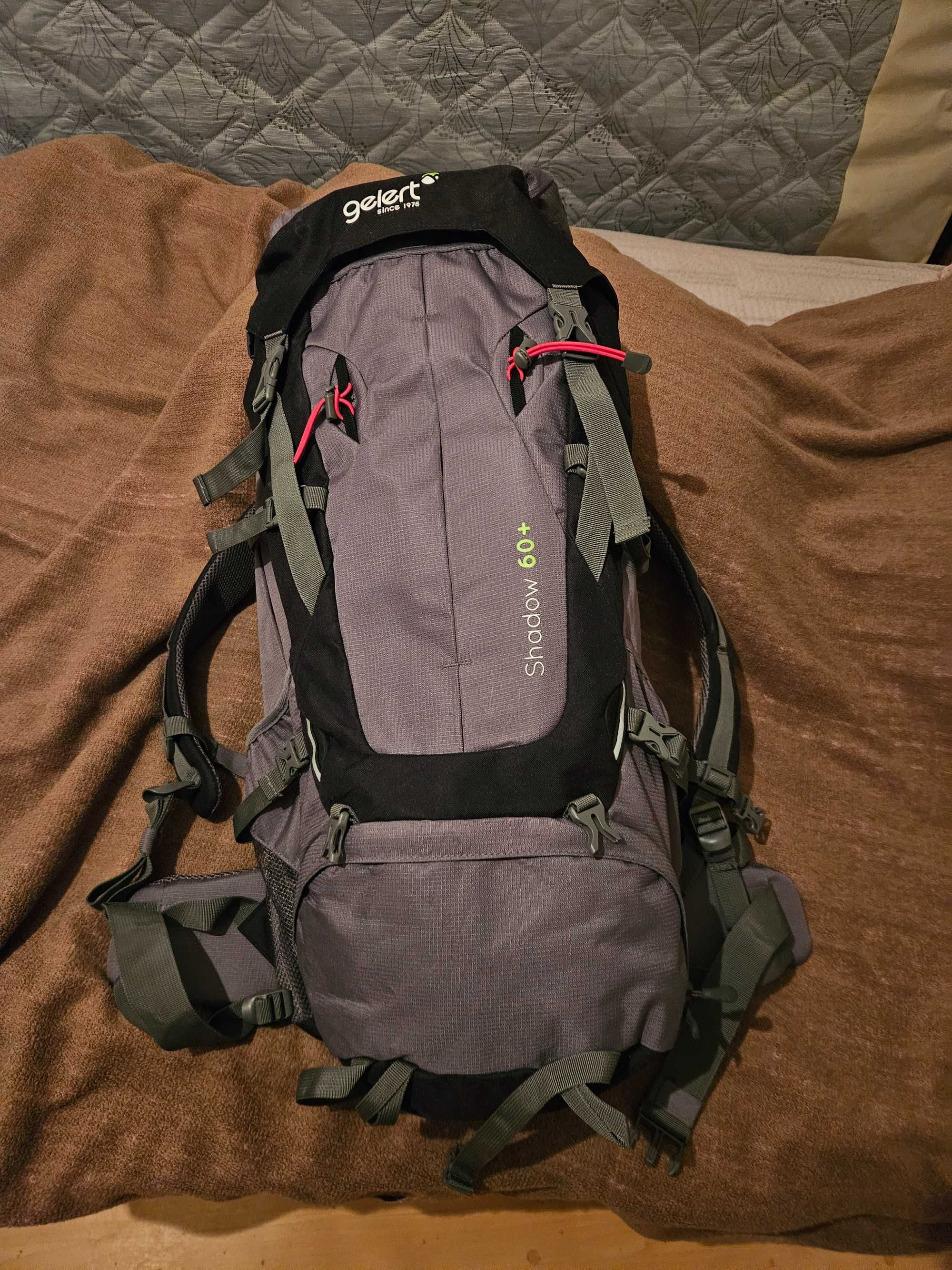 Gelert shadow 60l rucksack best sale