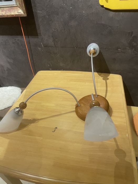 Полилей за таван