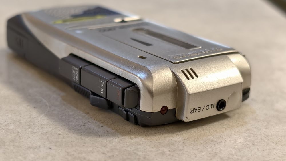 Reportofon Olympus cu microcasete