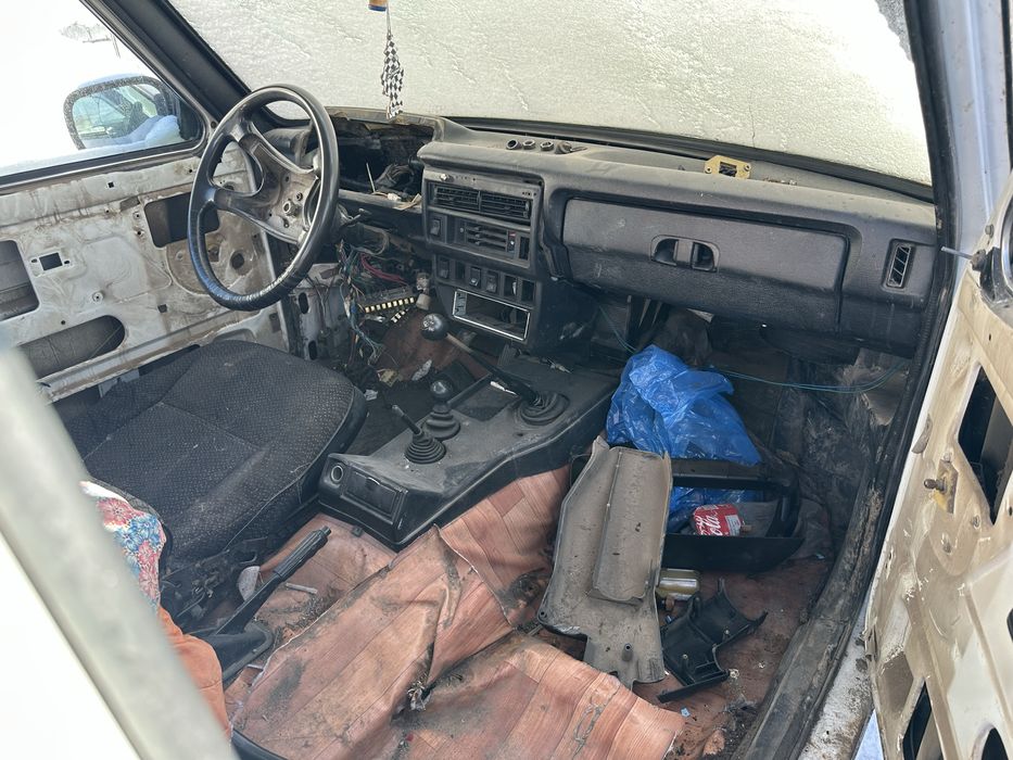 Продам ниву 2013 года выпуска