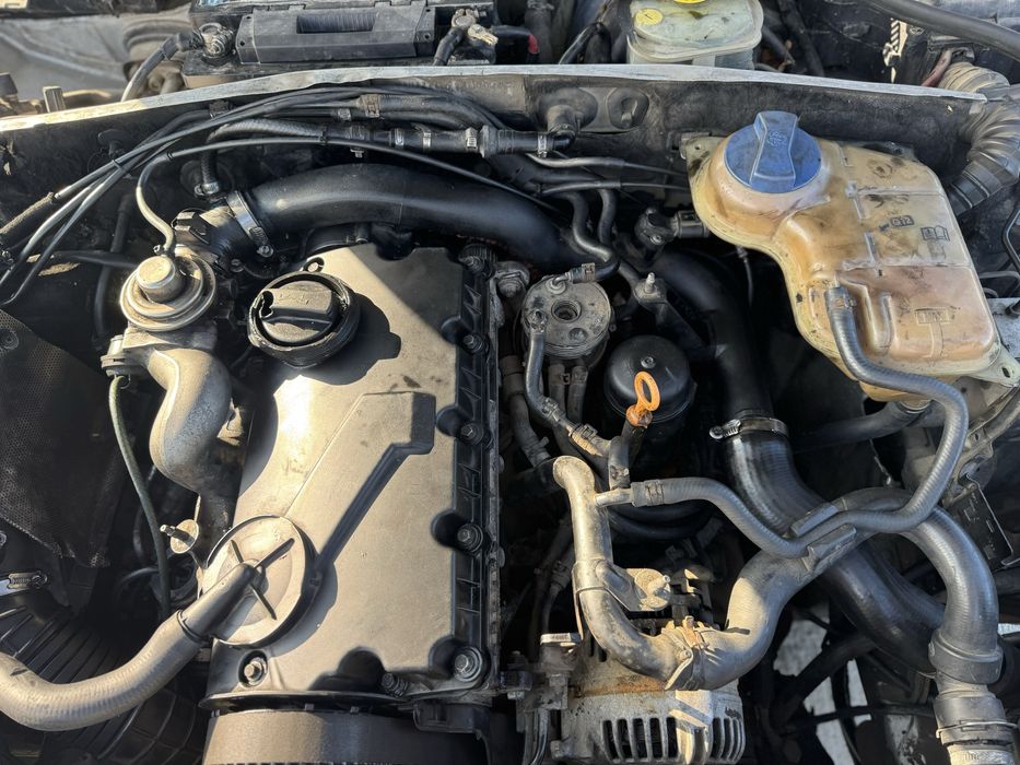Piese auto originale Audi A6 C5 1.9 TDI AJM 2001 FWD 5B/Y7W