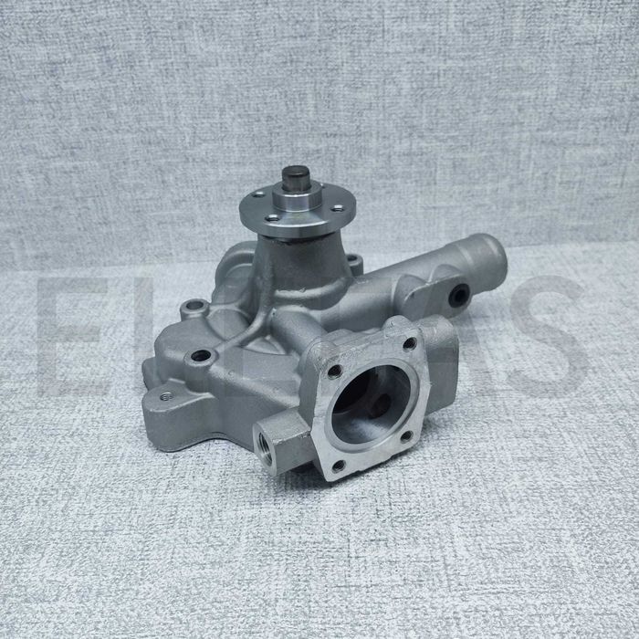 Помпа(водяной насос) Komatsu 4D92 4D94