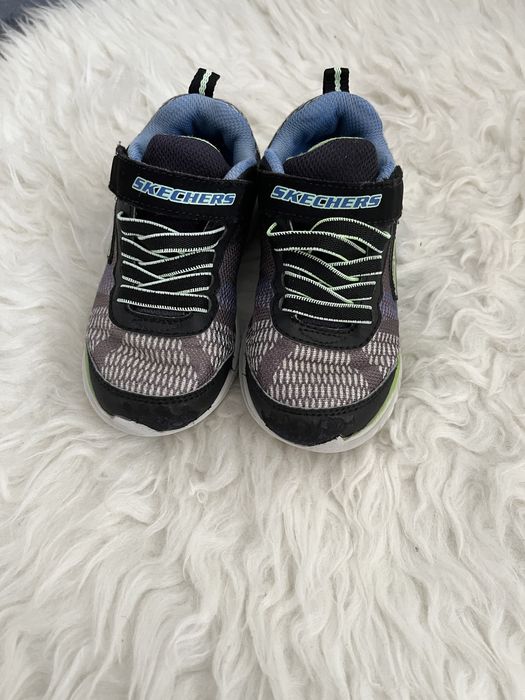 Adidasi copii Skechers cu lumini , marime 27