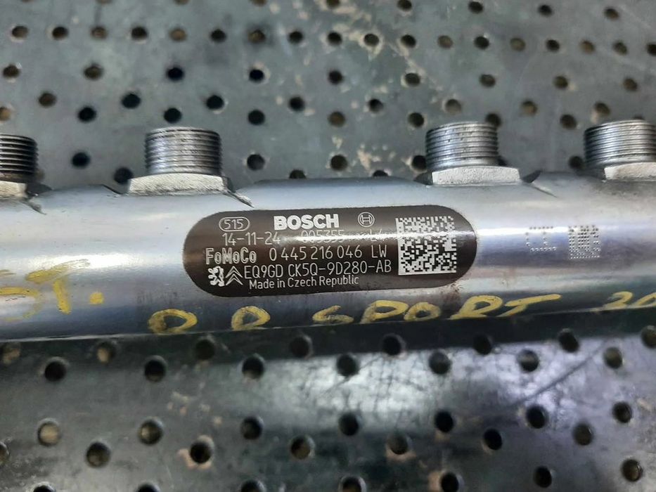 rampa injectoare stanga 3.0 d 306dt 4x4 biturbo  land rover range rover sport 2 l494  0445216046  ck5q-9d280-ab