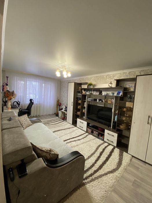 Продам 2 комнатную квартиру