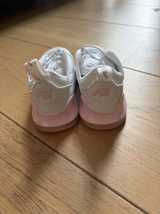 Adidasi Nike marimea 26