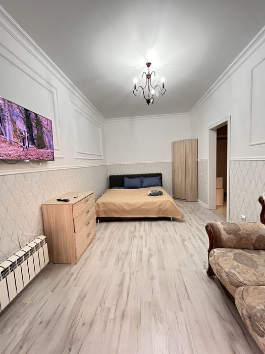 По часовой Хан Шатыр