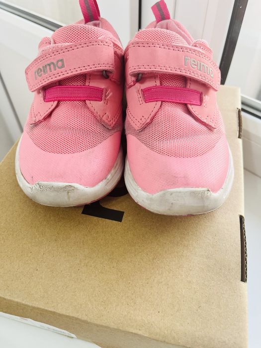Кроссовки на девочку Reima
