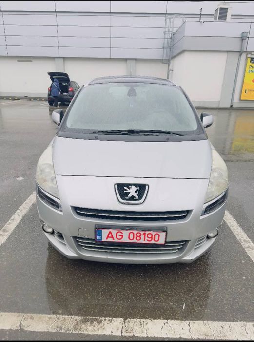 PEUGEOT 5008 2010 — imagine 3