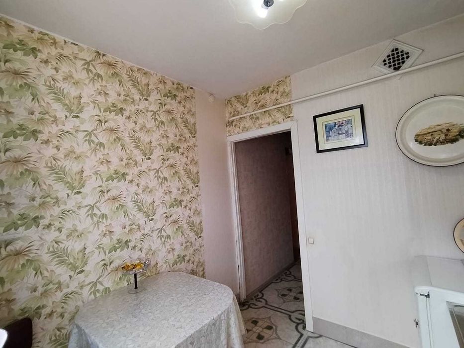 продам 1 комнатную квартиру!