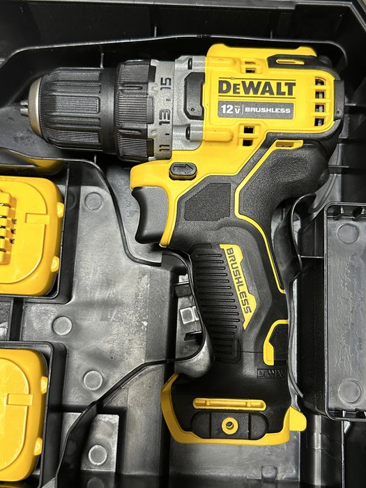 DEWALT DCD701MD1E Бесщеточная дрель, шуруповерт