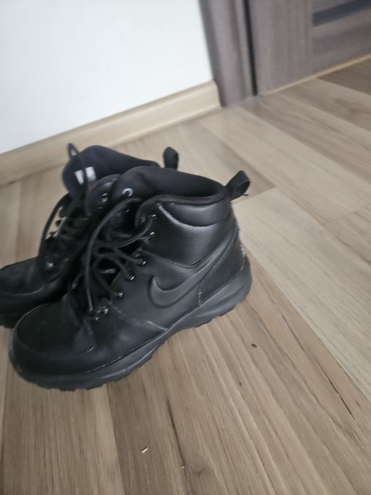 Боти, маратонки Nike 36.5