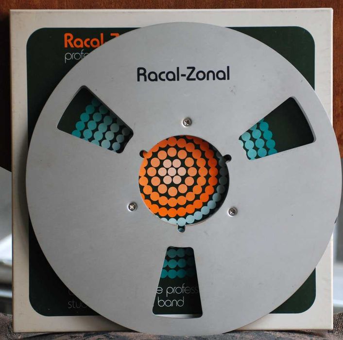 Магнетофонни ролки 26,5 см Maxell  и др.