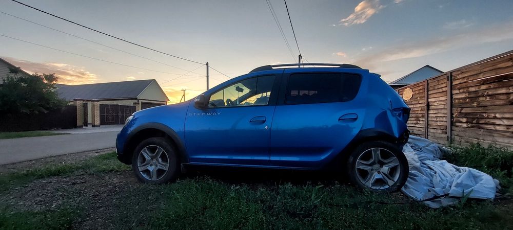 Renault Sandero Stepway 2020 г. после ДТП