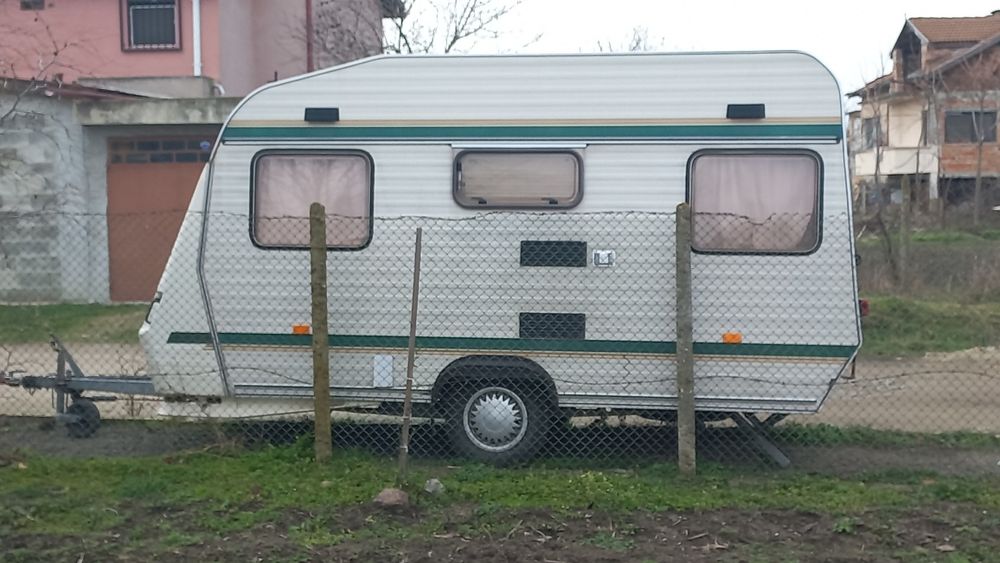 Каравана Chateau 380