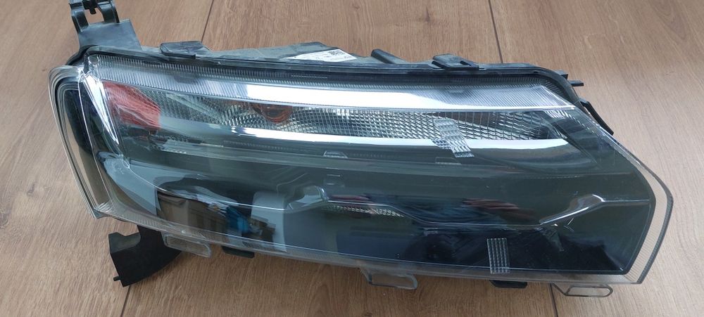 Vand DRL Dacia Spring dreapta