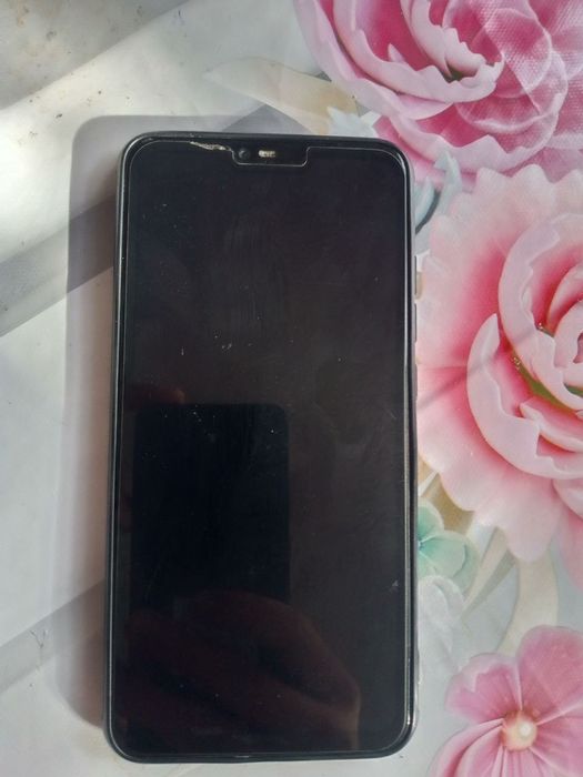 Redmi 8 Lite ishlashi zoʻr xotirasi 4/64