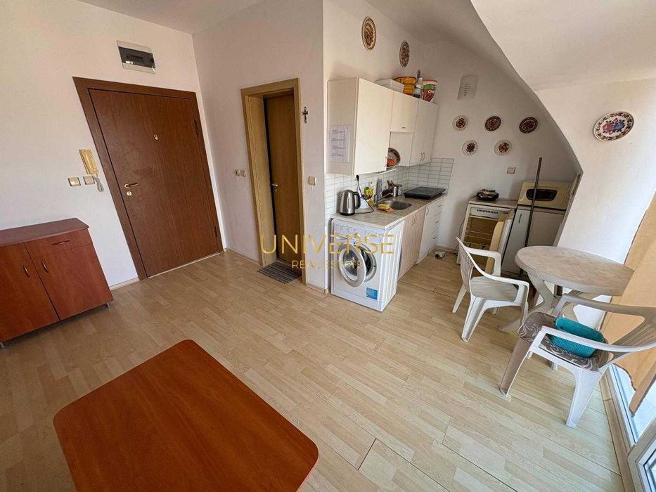 Продава се Двустаен апартамент в к.к. Слънчев бряг - 48 кв.м за 1396 €/кв.м - Снимка #2