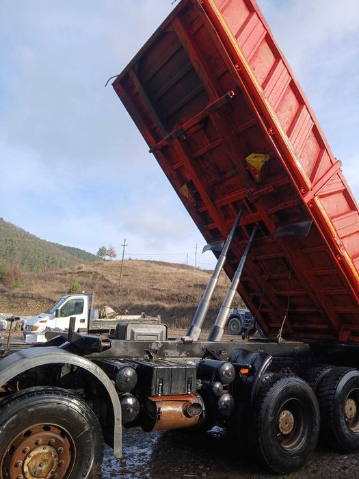 Iveco 410 EH Eurotrakker Autobasculanta 8x8