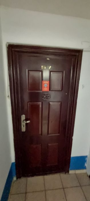 Дверь входная металлическая