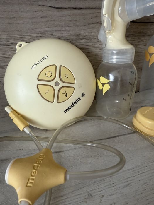 Двуфазна електрическа помпа за кърма Medela