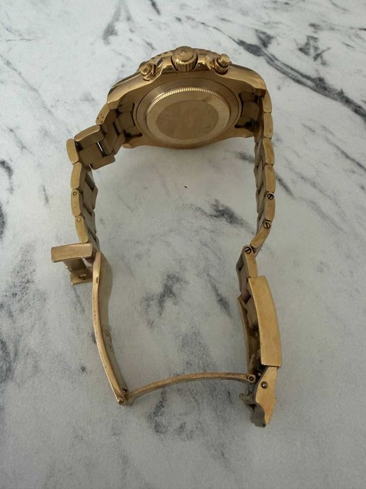 Часовници Топ - Casino Roulette, Bolt Zeus, Rolex, Corum и др.