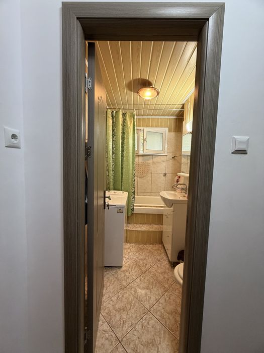 Apartament 2 camere de inchiriat
