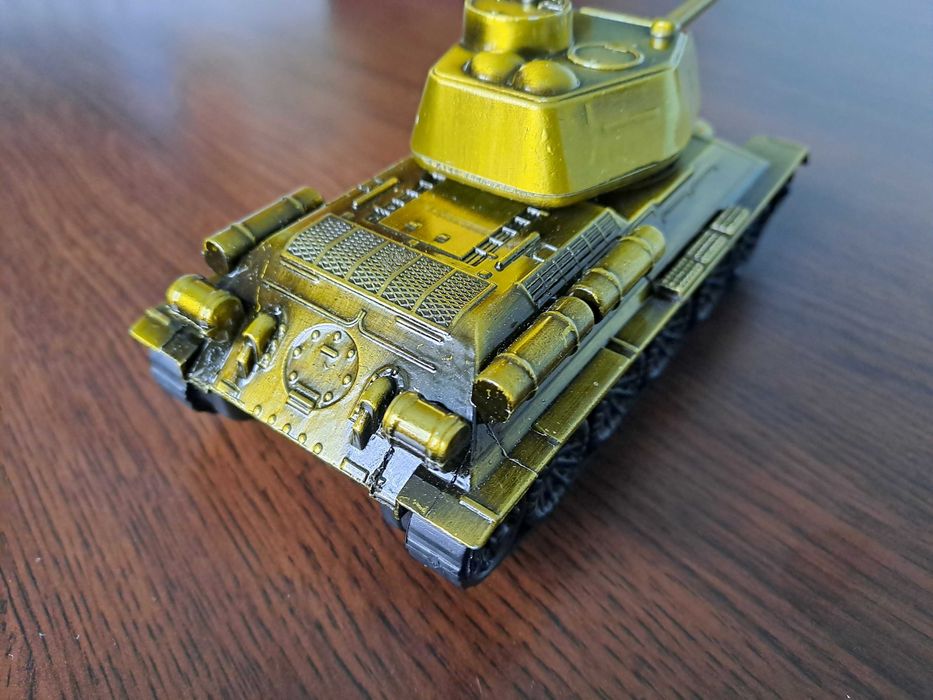 Макен на танк Т-34