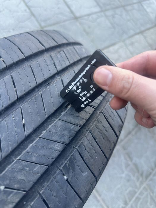 Michelin  225/65/17 всесезонни
