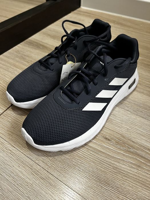 Кроссовки оригинал Адидас 44 размер