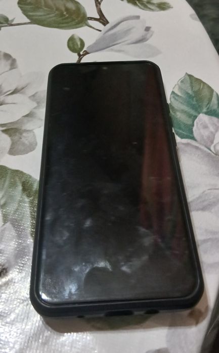Продам телефон Infinix