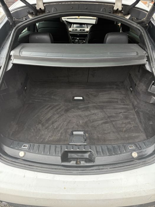 BMW Seria 5 2010 — imagine 5