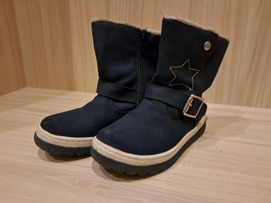 Детски обувки.           .