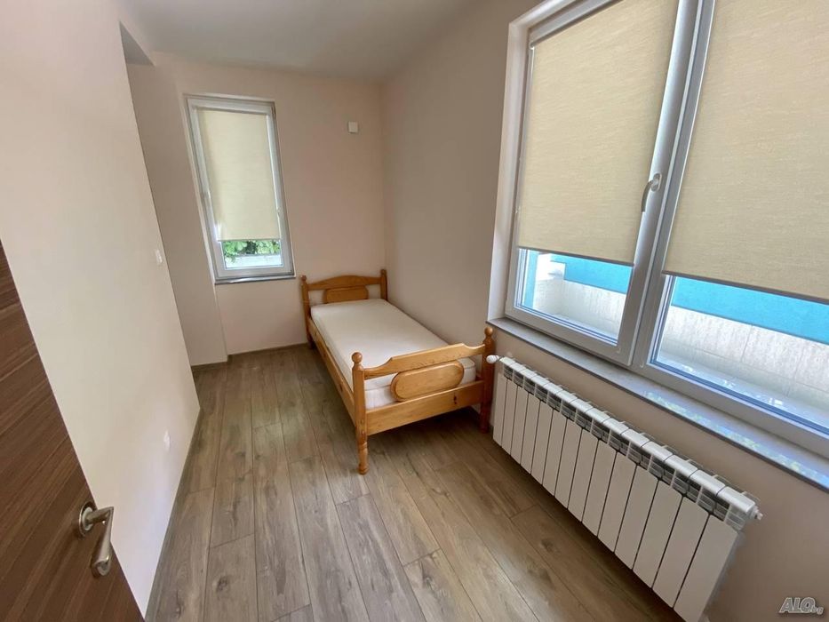 Дава се под наем Тристаен апартамент в Варна, ВИНС - 95 кв.м за 700 € - Снимка #4