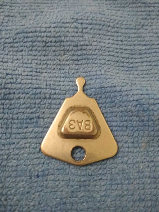 Автозапчасть. Ваз 2106. Оригинальный. Ключик. от антенны АР-108